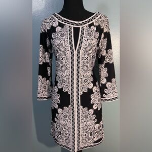 BCBGMaxAzria Black and White Tunic​